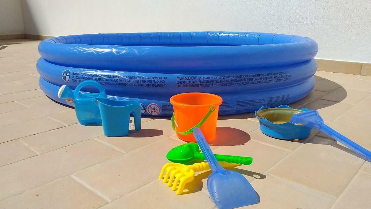 T2 Tahíti Apartman Quarteira Kültér fotó